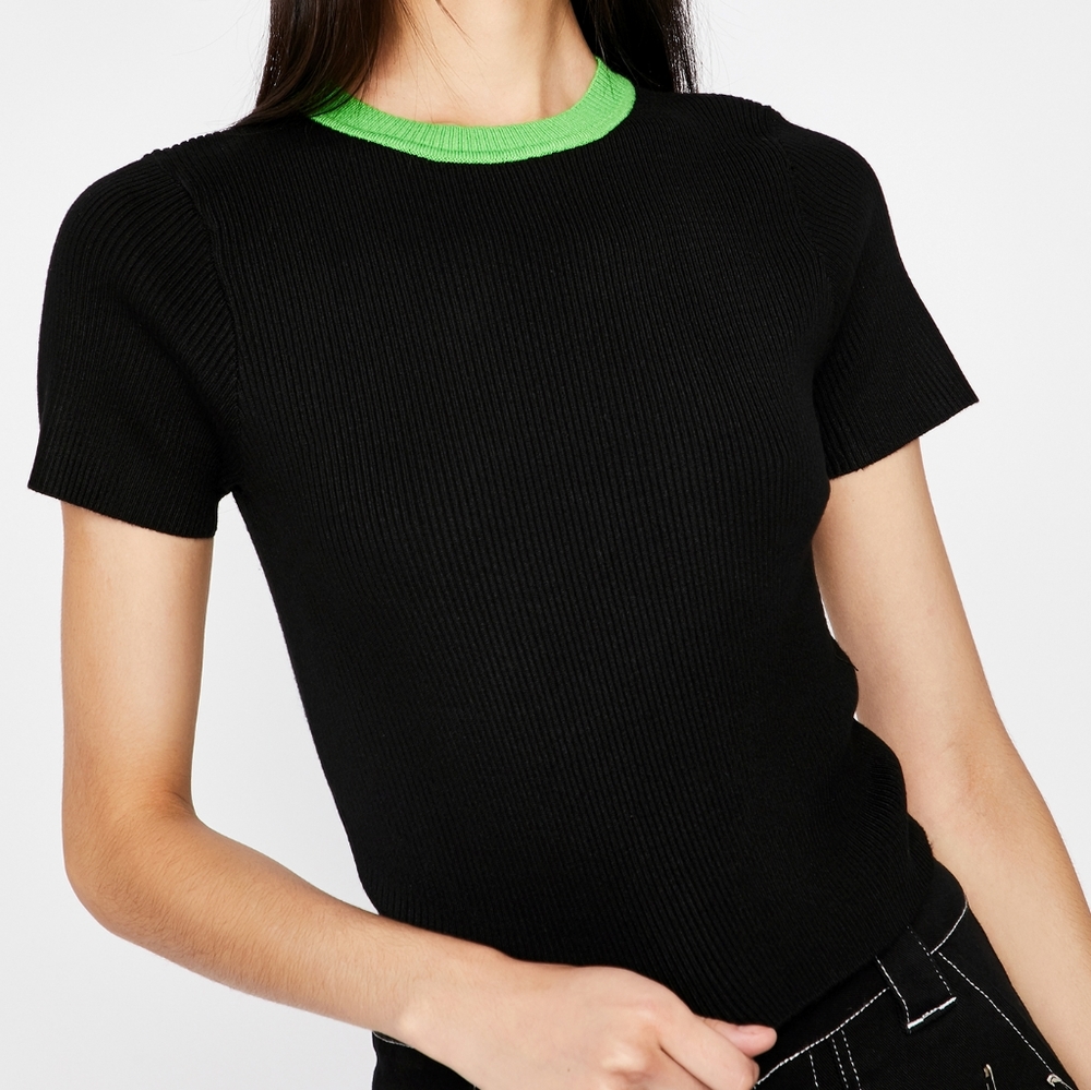 Dolls Kill Classic Hit Ribbed Tee - Picture 4 of 4